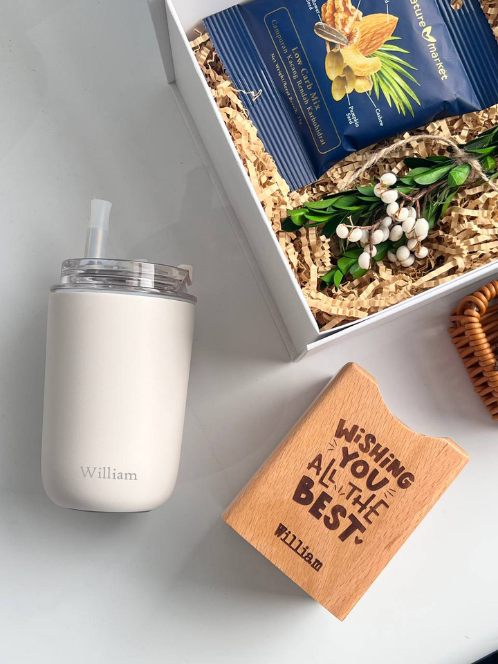 Snow White Nut Delight Giftset