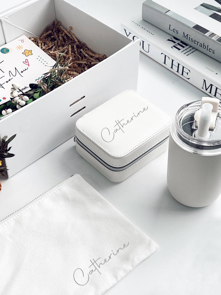 The Allure of White Giftset